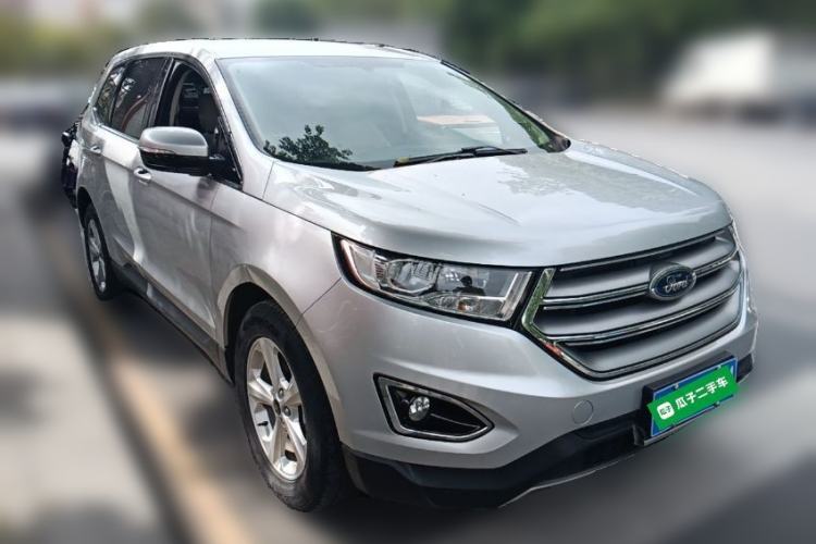 Used Ford Edge 2015 2.0T GTDi Two-Wheel-Drive Elite Edition Front Right 45 Deg