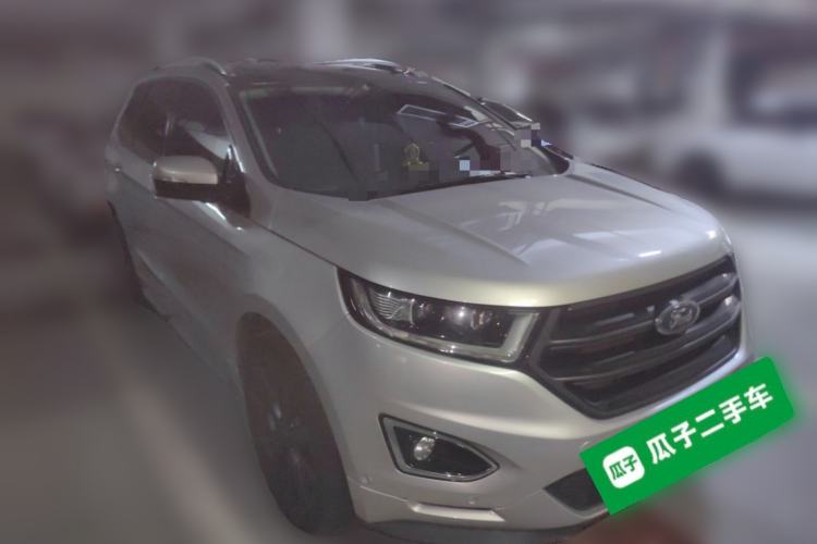Used Ford Edge 2015 2.7T GTDi 4x4 Sporty 7-Seater Front Right 45 Deg