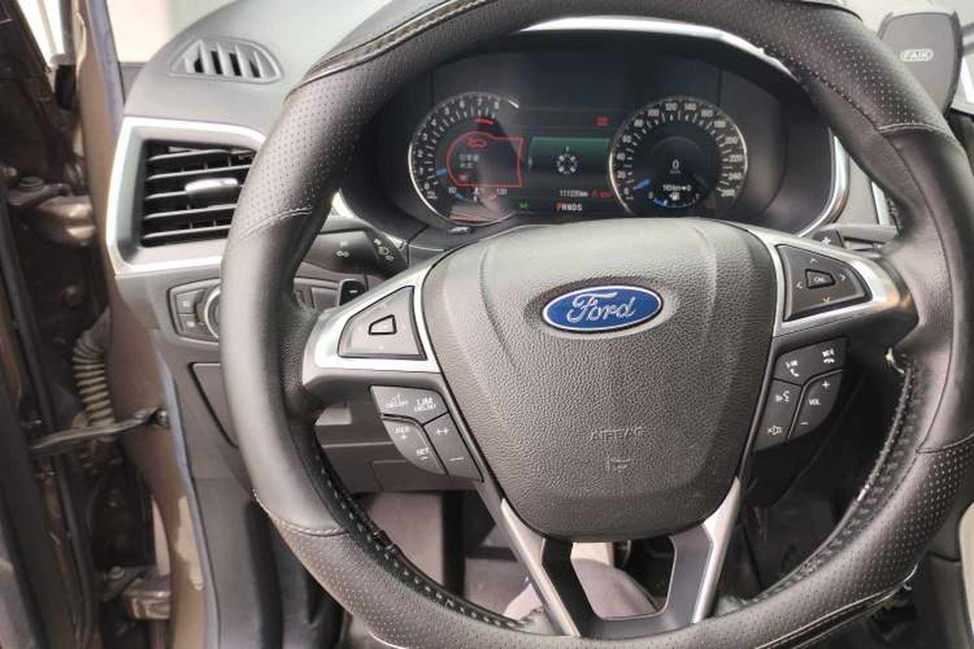 Used Ford Edge 2015 2.0T GTDi Four-Wheel Drive Prestige Model Instrument Cluster