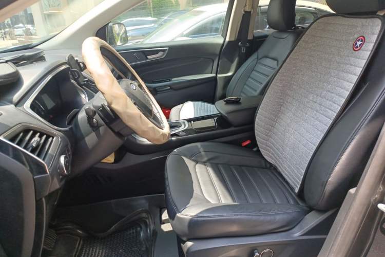 Used Ford Edge 2015 2.0T GTDi Two-Wheel-Drive High-Line Version Left Front Seat