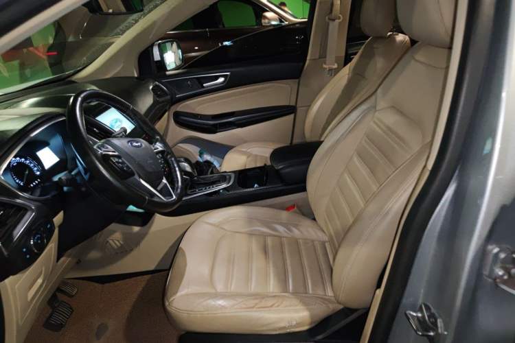 Used Ford Edge 2015 2.0T GTDi 4x4 High-Grade Model Left Front Seat