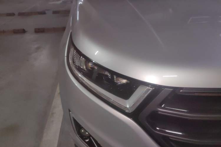 Used Ford Edge 2015 2.7T GTDi 4x4 Sporty 7-Seater Right Front Headlight