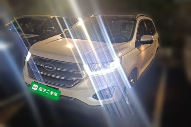 Used Ford Edge 2015 2.0T GTDi Two-Wheel-Drive High-Line Version