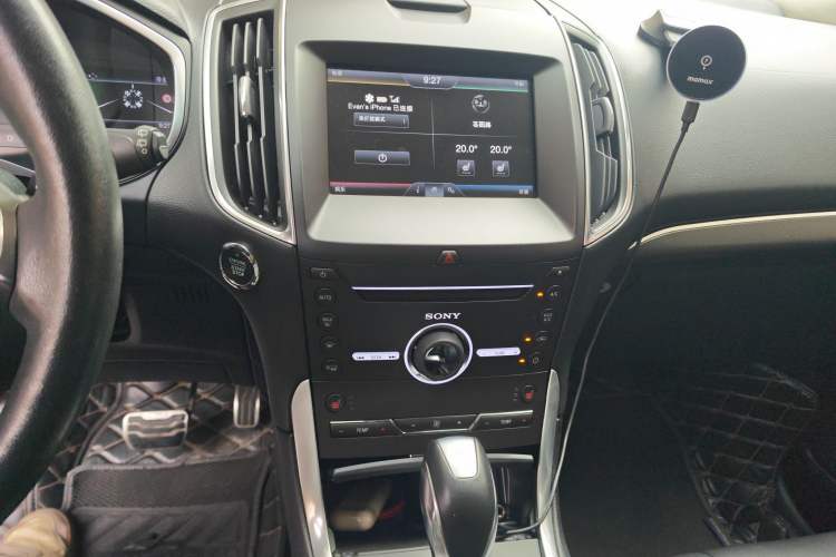 Used Ford Edge 2015 2.7T GTDi 4x4 Sporty 7-Seater Audio And AC Panel
