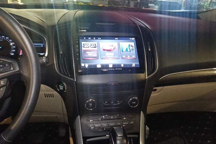 Used Ford Edge 2015 2.0T GTDi Two-Wheel-Drive High-Line Version Audio And AC Panel