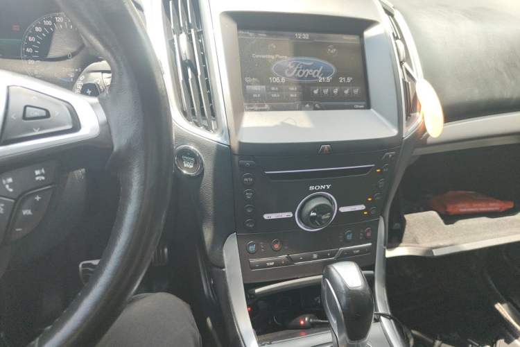 Used Ford Edge 2015 2.0T GTDi Four-Wheel Drive Prestige Model Audio And AC Panel