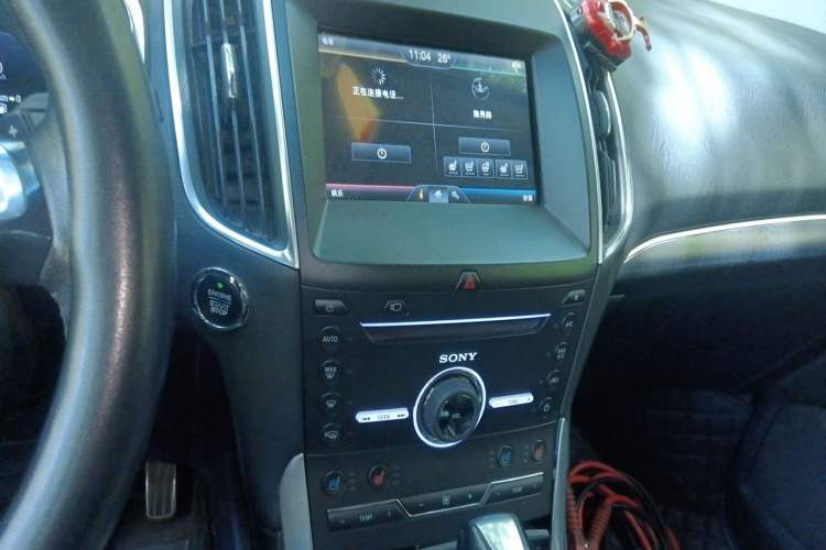Used Ford Edge 2015 2.7T GTDi 4x4 Prestige 7-Seater Audio And AC Panel