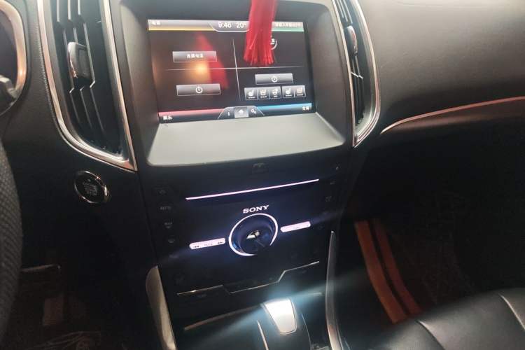Used Ford Edge 2015 2.0T GTDi Four-Wheel Drive Prestige Model Audio And AC Panel