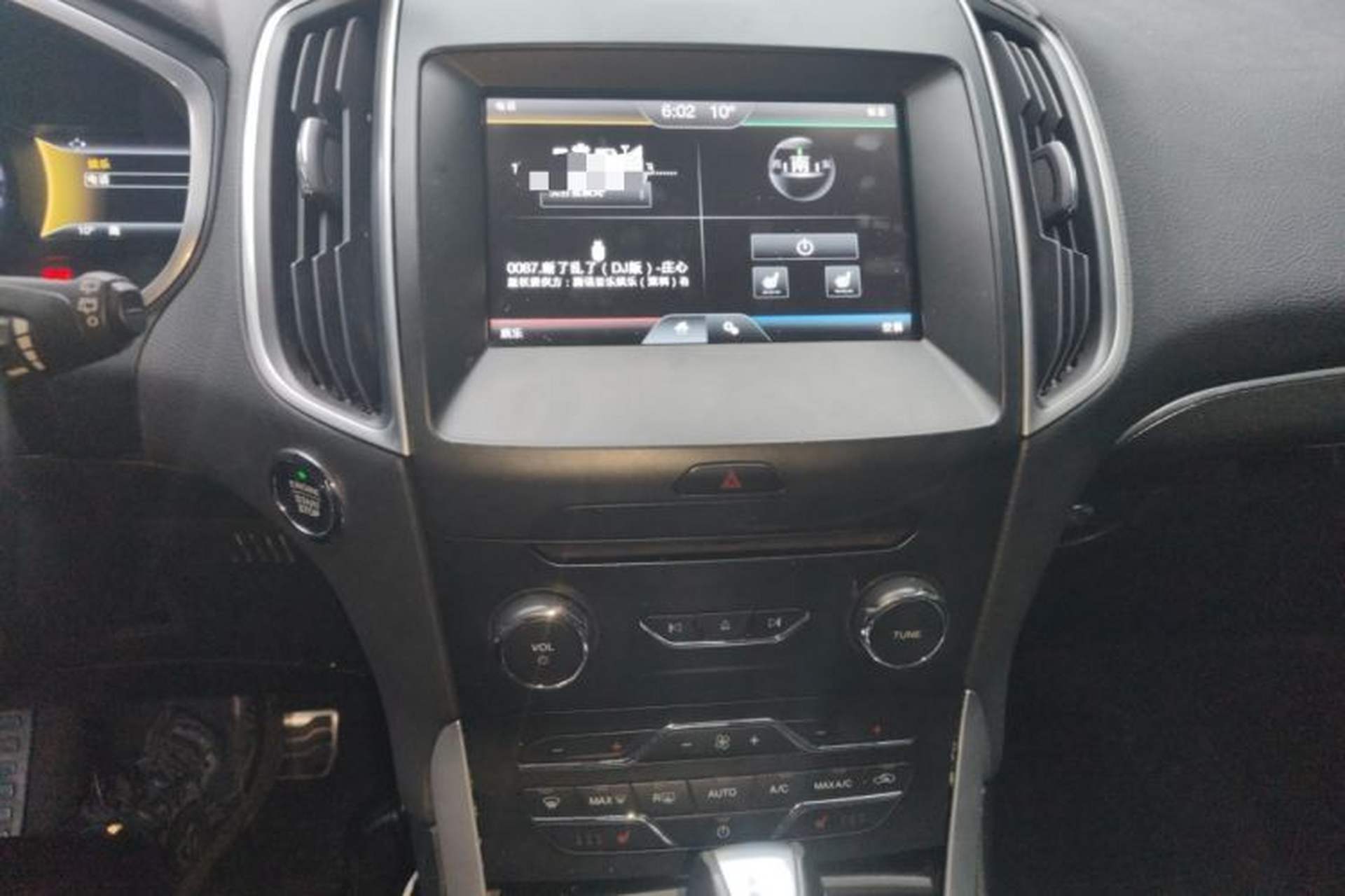 Used Ford Edge 2015 2.0T GTDi Two-Wheel-Drive High-Line Version Audio And AC Panel