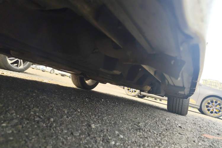 Used Ford Edge 2015 2.0T GTDi Four-Wheel Drive Prestige Model Chassis Front Left