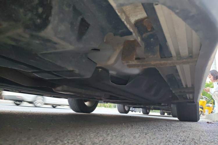 Used Ford Edge 2015 2.0T GTDi Two-Wheel-Drive Elite Edition Chassis Rear Right
