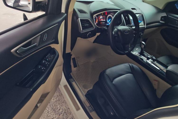 Used Ford Edge 2015 2.0T GTDi Two-Wheel-Drive Elite Edition Driver Seat
