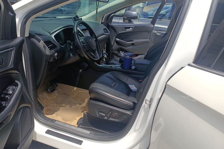 Used Ford Edge 2015 2.7T GTDi 4x4 Prestige 7-Seater Driver Seat