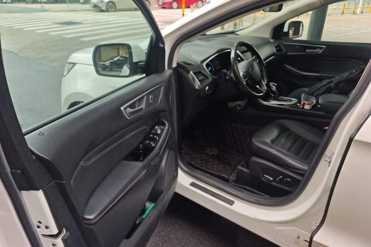 Used Ford Edge 2015 2.0T GTDi 4x4 High-Grade Model Driver Seat