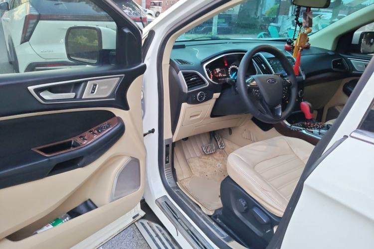 Used Ford Edge 2015 2.0T GTDi Two-Wheel-Drive Elite Edition Driver Seat