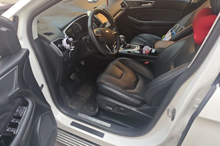 Used Ford Edge 2015 2.0T GTDi Four-Wheel Drive Prestige Model Driver Seat