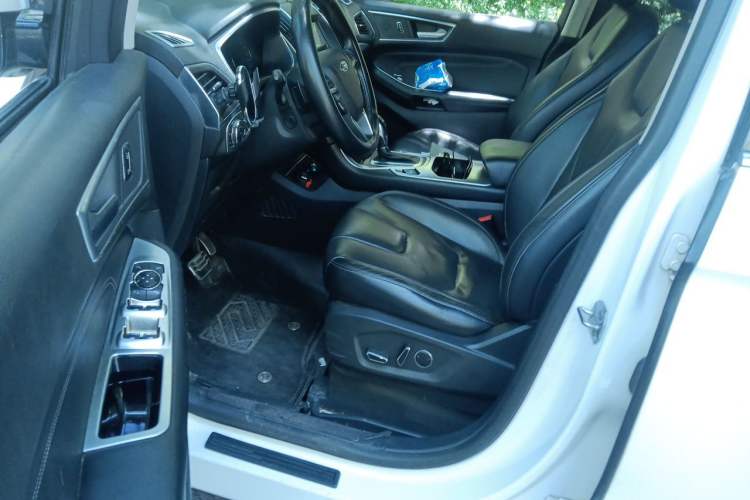 Used Ford Edge 2015 2.7T GTDi 4x4 Prestige 7-Seater Driver Seat