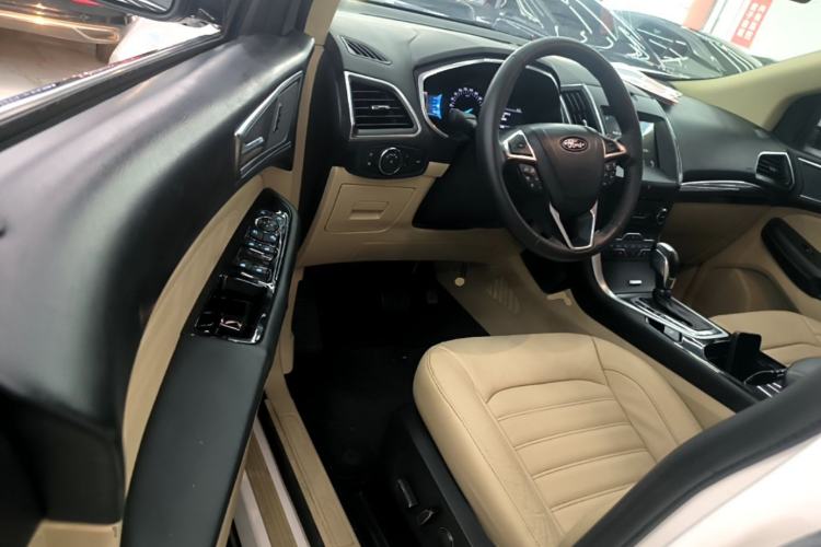 Used Ford Edge 2015 2.0T GTDi Two-Wheel-Drive High-Line Version Driver Seat