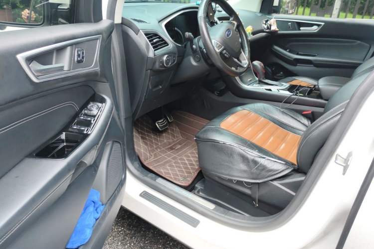 Used Ford Edge 2015 2.0T GTDi Four-Wheel Drive Prestige Model Driver Seat