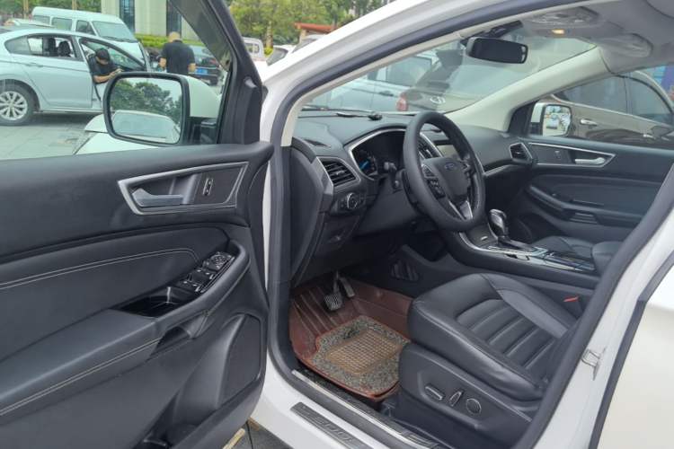 Used Ford Edge 2015 2.0T GTDi Two-Wheel-Drive High-Line Version Driver Seat
