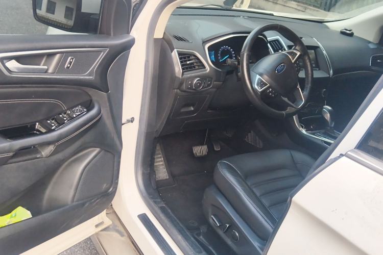 Used Ford Edge 2015 2.0T GTDi Two-Wheel-Drive High-Line Version Driver Seat