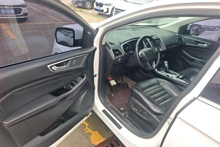 Used Ford Edge 2015 2.0T GTDi 4x4 High-Grade Model Driver Seat