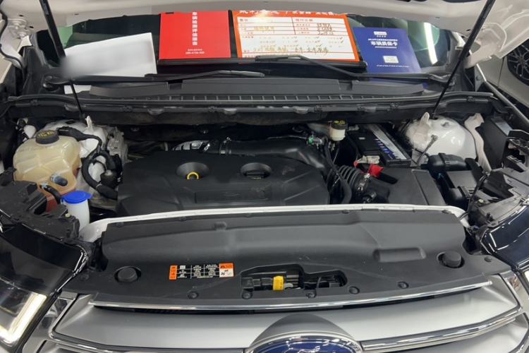 Used Ford Edge 2015 2.0T GTDi Four-Wheel Drive Prestige Model Engine Bay