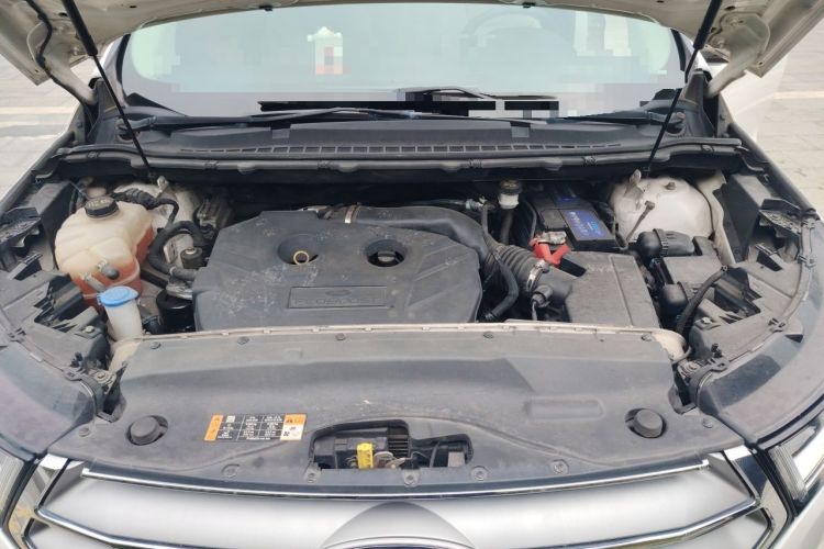 Used Ford Edge 2015 2.0T GTDi Four-Wheel Drive Prestige Model Engine Bay