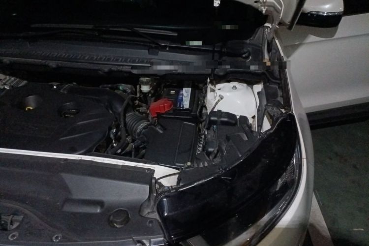 Used Ford Edge 2015 2.0T GTDi 4x4 High-Grade Model Engine Bay Left