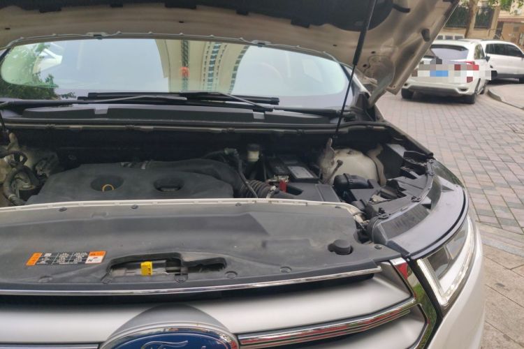 Used Ford Edge 2015 2.0T GTDi Four-Wheel Drive Prestige Model Engine Bay Left