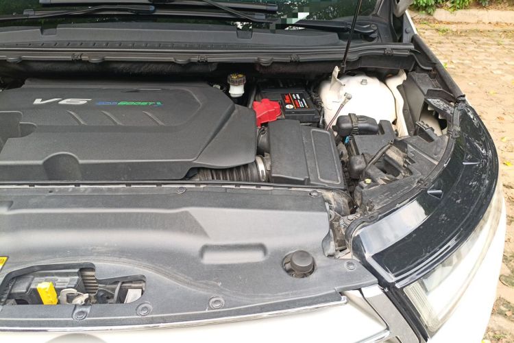 Used Ford Edge 2015 2.7T GTDi 4x4 Prestige 7-Seater Engine Bay Left