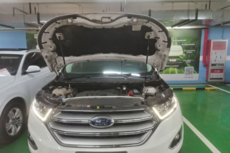 Used Ford Edge 2015 2.0T GTDi 4x4 High-Grade Model Engine Bay