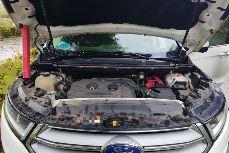 Used Ford Edge 2015 2.0T GTDi 4x4 High-Grade Model Engine Bay