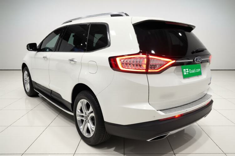 Used Ford Edge 2015 2.0T GTDi Two-Wheel-Drive High-Line Version Exterior 2