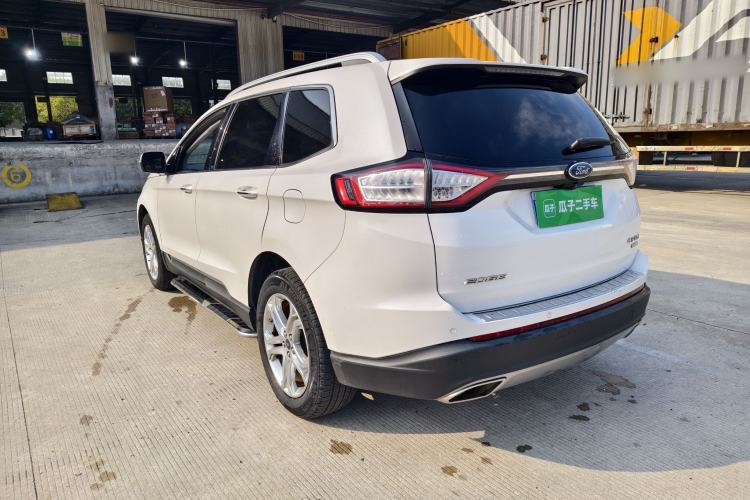 Used Ford Edge 2015 2.0T GTDi Two-Wheel-Drive High-Line Version Exterior 4