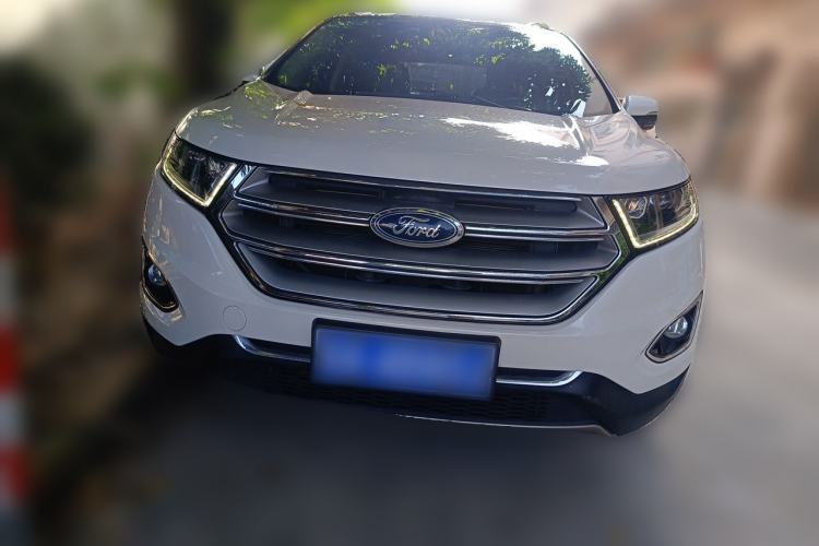 Used Ford Edge 2015 2.0T GTDi Two-Wheel-Drive High-Line Version Front