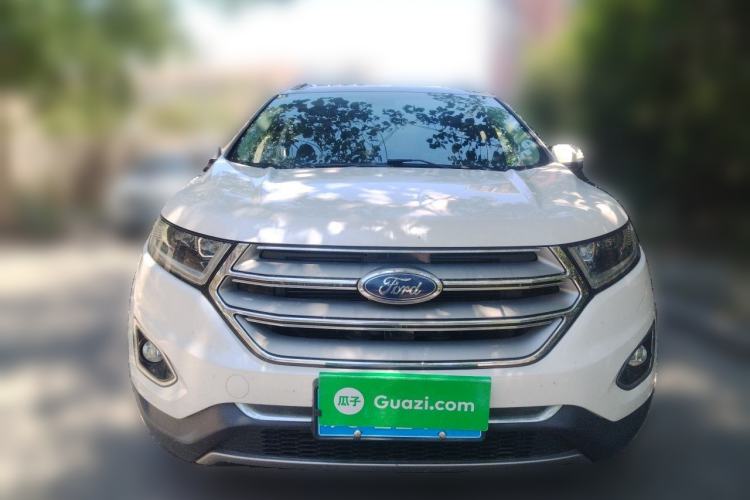 Used Ford Edge 2015 2.0T GTDi Two-Wheel-Drive High-Line Version Front