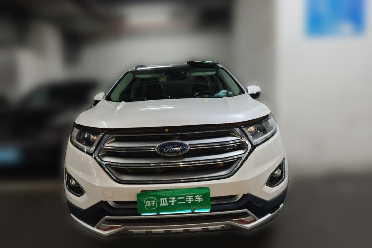 Used Ford Edge 2015 2.0T GTDi Two-Wheel-Drive High-Line Version Front