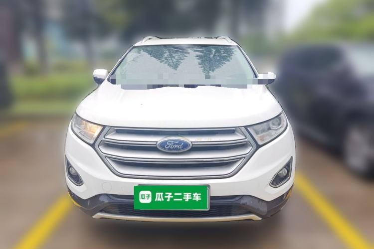 Used Ford Edge 2015 2.0T GTDi Two-Wheel-Drive Platinum Edition Front