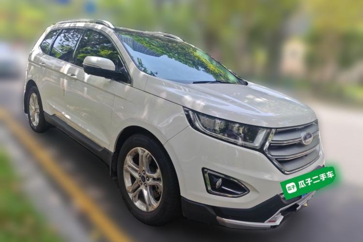 Used Ford Edge 2015 2.0T GTDi Two-Wheel-Drive High-Line Version Front Right 45 Deg
