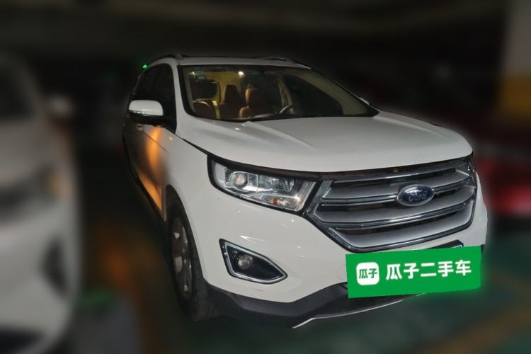 Used Ford Edge 2015 2.0T GTDi Two-Wheel-Drive Elite Edition Front Right 45 Deg