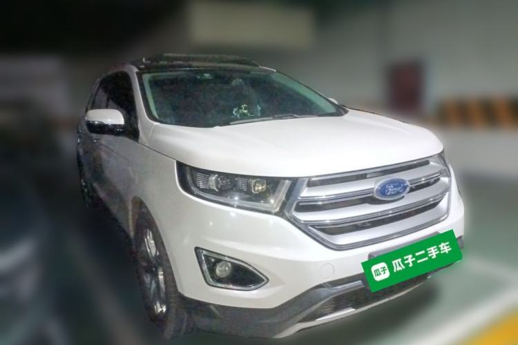 Used Ford Edge 2015 2.0T GTDi 4x4 High-Grade Model Front Right 45 Deg