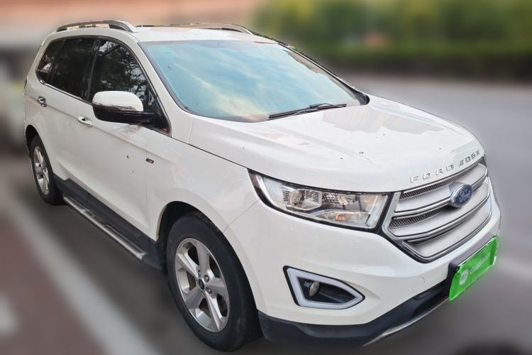 Used Ford Edge 2015 2.0T GTDi Two-Wheel-Drive Elite Edition Front Right 45 Deg