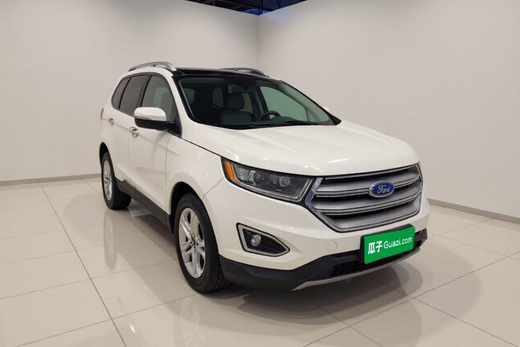 Used Ford Edge 2015 2.0T GTDi 4x4 High-Grade Model Front Right 45 Deg