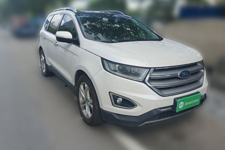 Used Ford Edge 2015 2.0T GTDi 4x4 High-Grade Model Front Right 45 Deg