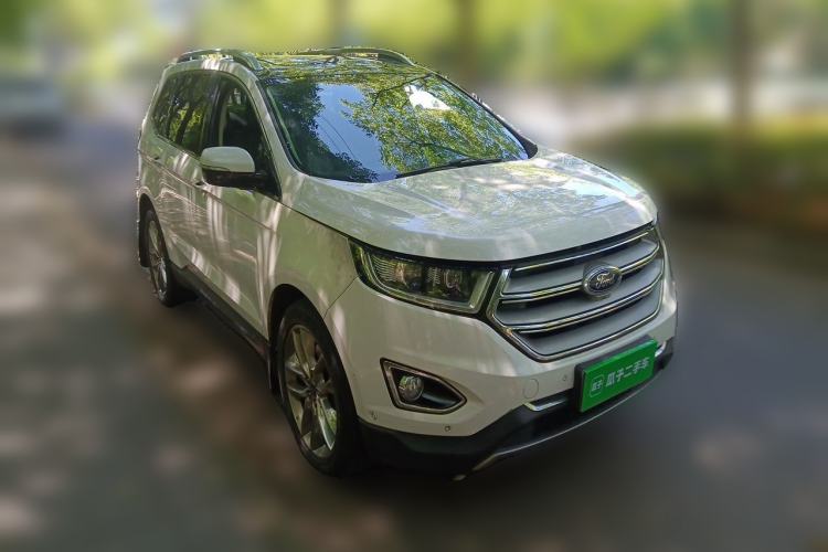 Used Ford Edge 2015 2.7T GTDi 4x4 Prestige 7-Seater Front Right 45 Deg