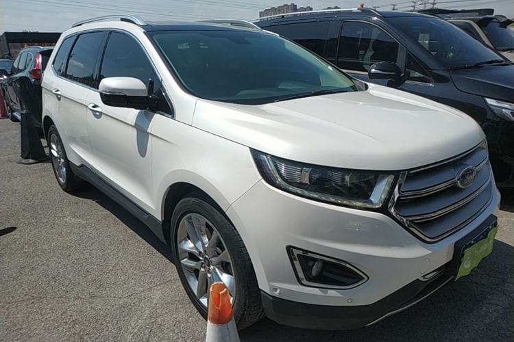 Used Ford Edge 2015 2.0T GTDi Four-Wheel Drive Prestige Model Front Right 45 Deg