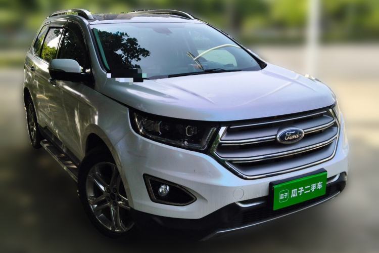 Used Ford Edge 2015 2.0T GTDi Two-Wheel-Drive High-Line Version Front Right 45 Deg