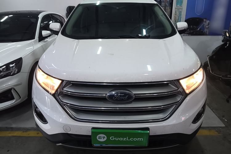 Used Ford Edge 2015 2.0T GTDi Two-Wheel-Drive Elite Edition Front