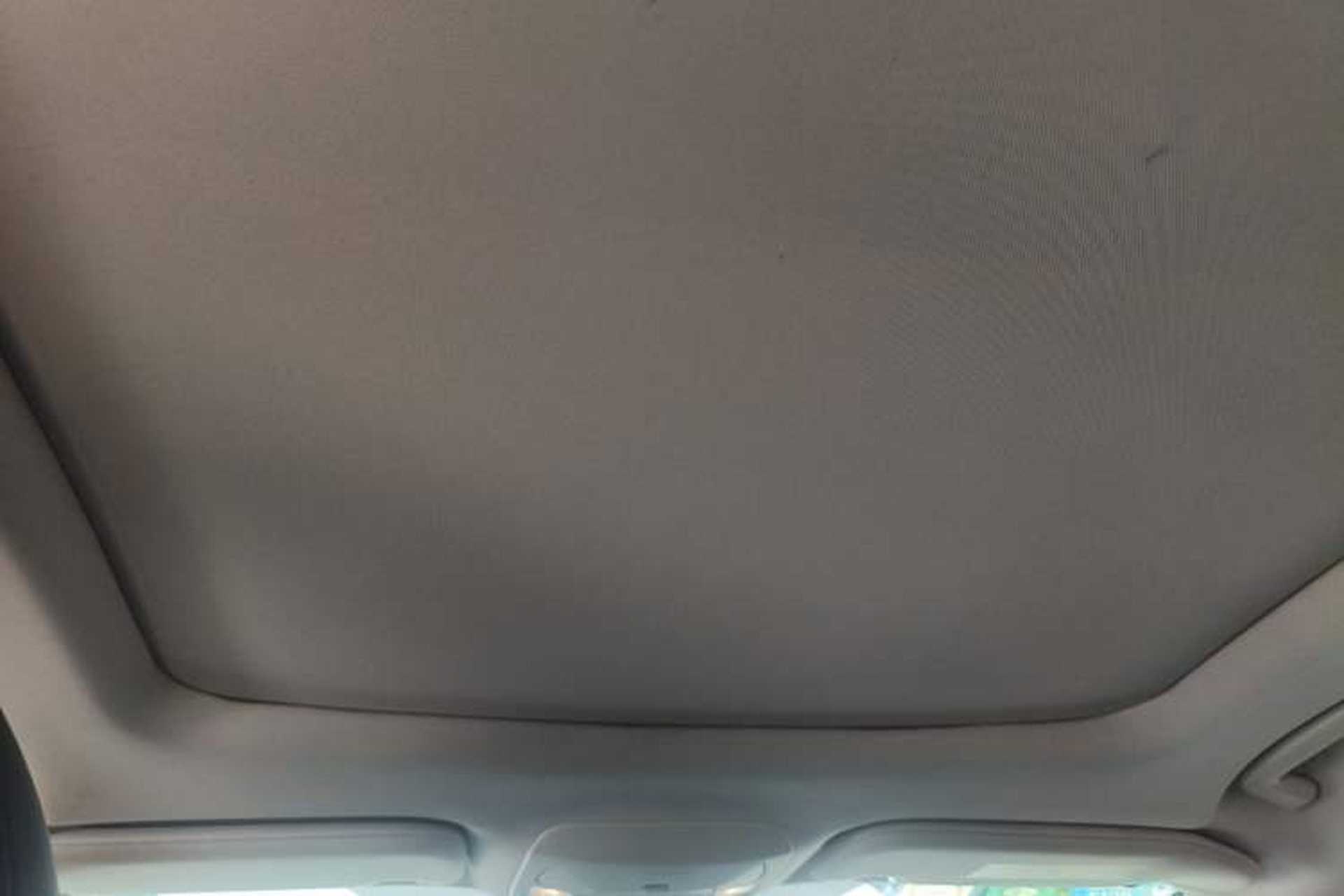 Used Ford Edge 2015 2.0T GTDi 4x4 High-Grade Model Headliner